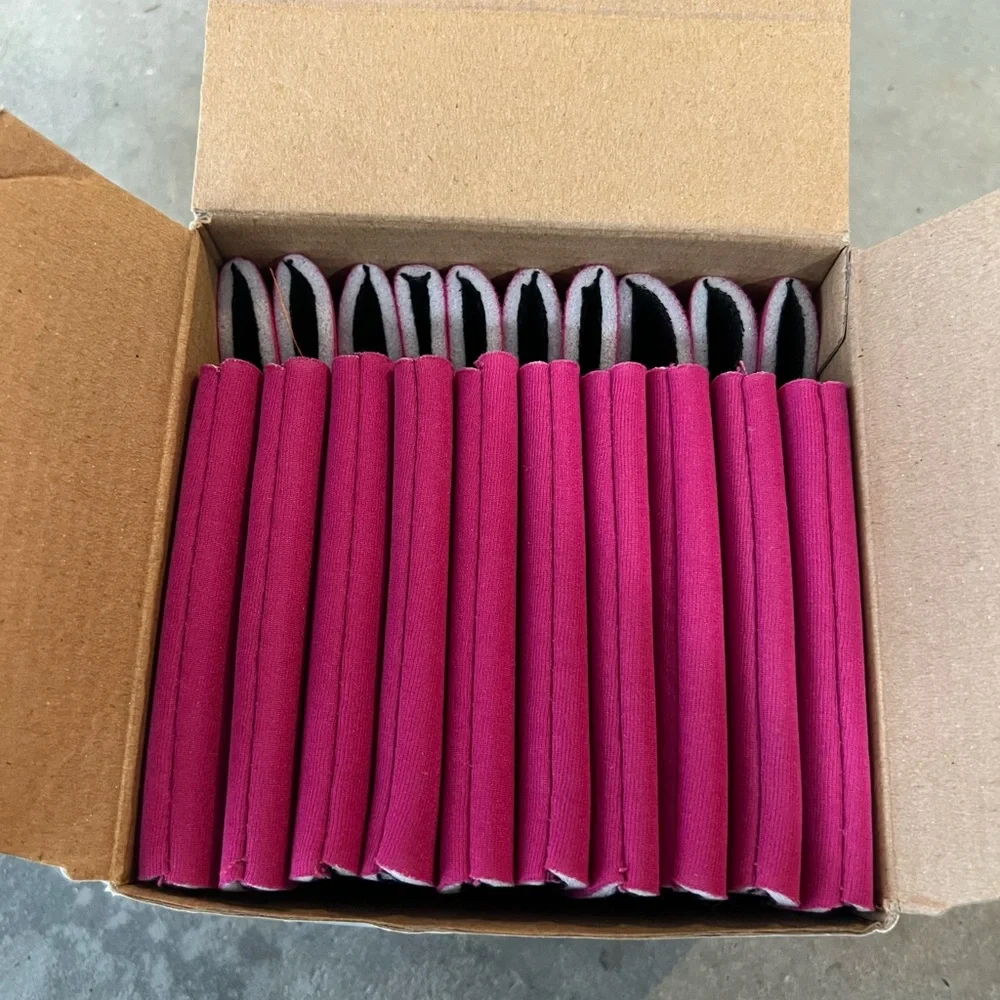 Fuchsia can cooler, drink cooler, drink sleeve